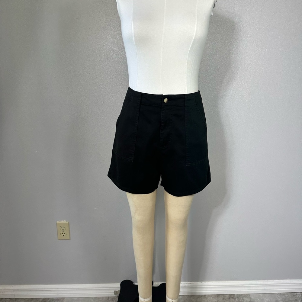 Classic Black Women's Shorts Rafaella Shorts Size 10 Women's Vintage